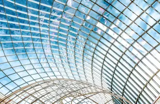 Curved glass ceiling purified by hydrogen